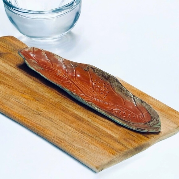 Astist Signed Other - Studio Pottery handmade leaf serving tray artist signed, orange, green & brown